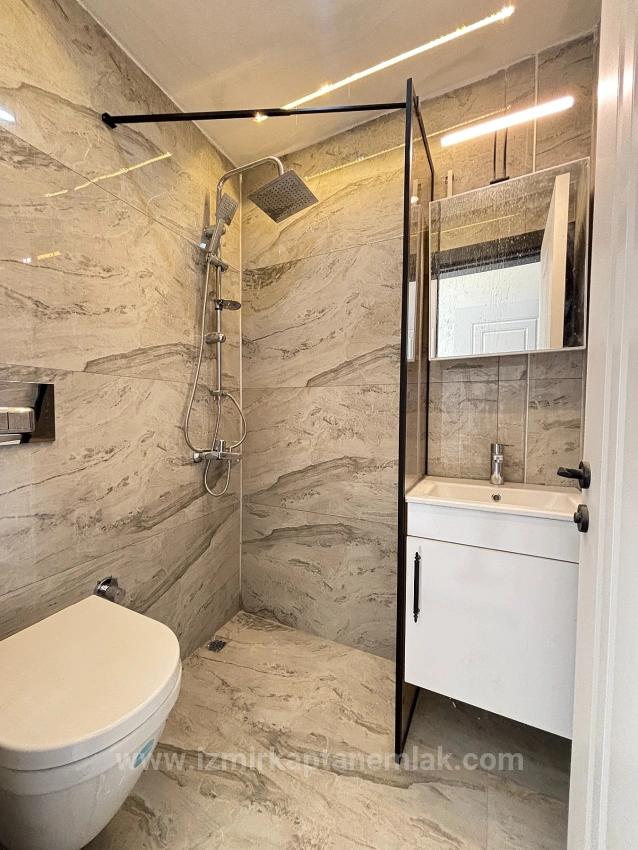 Ultraluxuriöse 4+1-Triplex-Villa Mit Freistehendem Großen Garten In İzmir Seferihisar Doğanbey