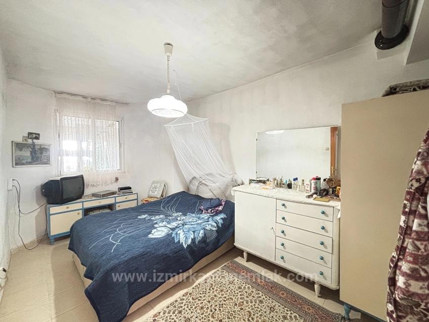 Freistehende Triplexvilla Mit 2+1 Bädern Und Meerblick Im Viertel Tepecik, Seferihisar, Izmir