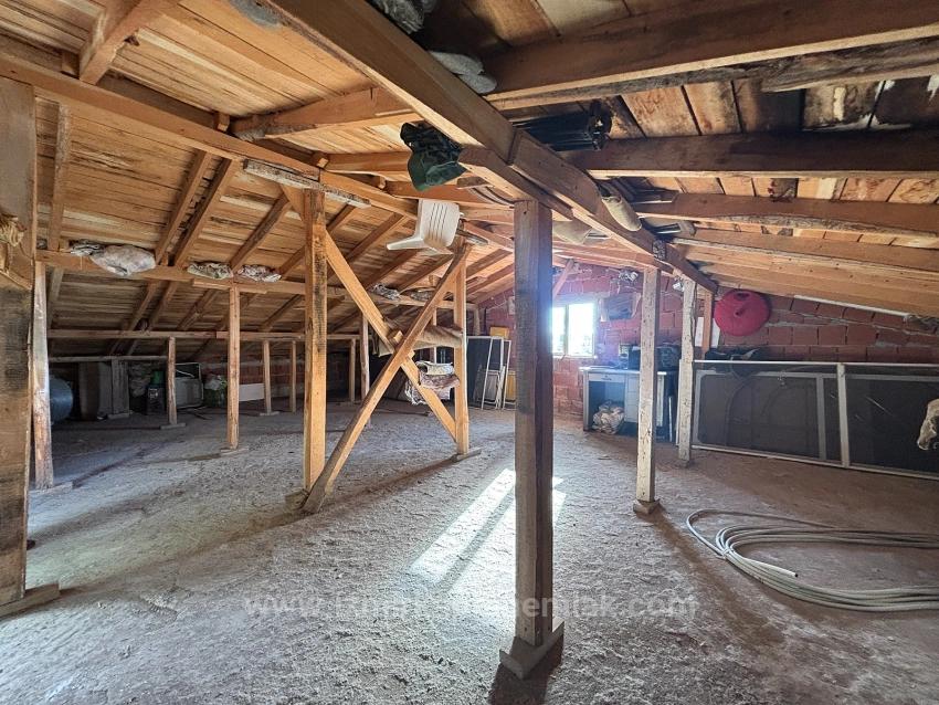 Freistehende Triplexvilla Mit 2+1 Bädern Und Meerblick Im Viertel Tepecik, Seferihisar, Izmir