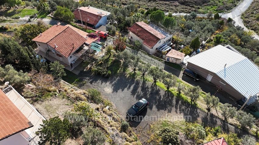 Freistehende Triplexvilla Mit 2+1 Bädern Und Meerblick Im Viertel Tepecik, Seferihisar, Izmir