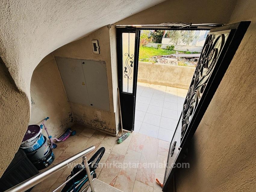 2+1 Wohnung Zum Verkauf Im Stadtteil Izmir Seferihisar Mersinalanı