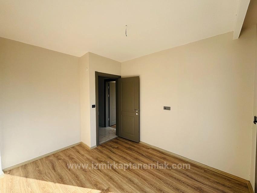 Dreifamilienhaus Mit 3+1 Bädern Und Separatem Grundbucheintrag, Direkt Am Meer Im Viertel Atatürk, Seferihisar, İzmir