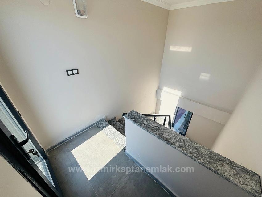 Freistehende 3+1-Zimmer-Maisonette-Villa Mit Eigenem Bad Im Stadtteil Payamlı, Seferihisar, Izmir