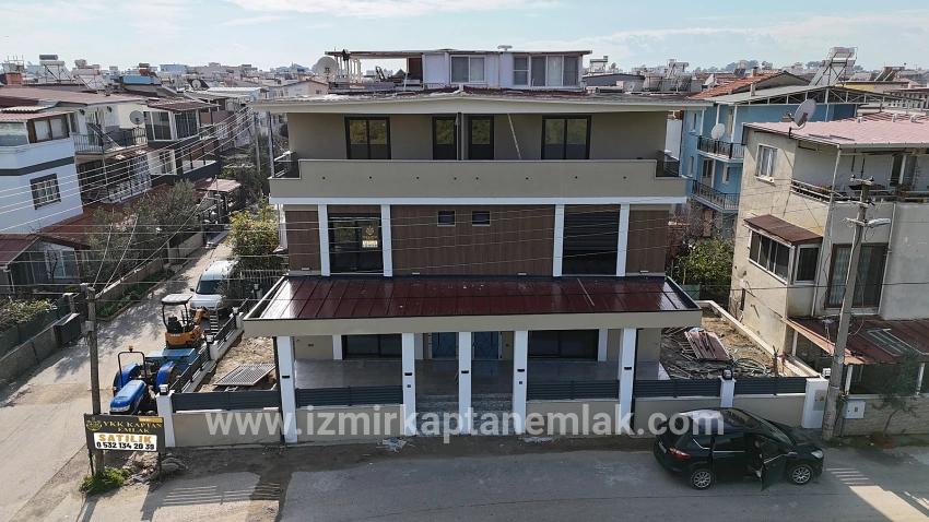 3+1-Zimmer Villa Zu verkaufen in Payamlı Bz. Seferihisar Doğanbey - 135 m²