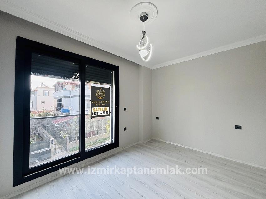 3+1-Zimmer Villa Zu verkaufen in Payamlı Bz. Seferihisar Doğanbey - 135 m²
