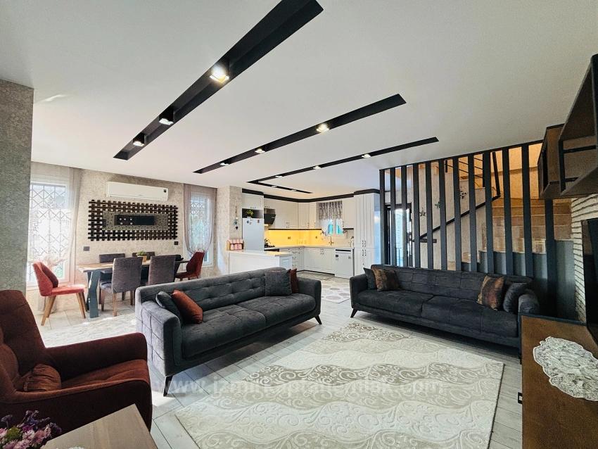 3+1 Villa Mit Pool Zum Verkauf Im Bezirk Izmir Seferihisar Cumhuriyet