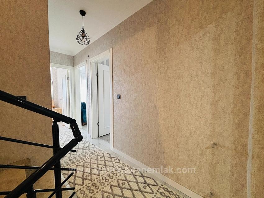 Komplett Möblierte 3+1-Villa Mit Pool Zum Verkauf In Cumhuriyet Mahallesi, Seferihisar, İzmir.