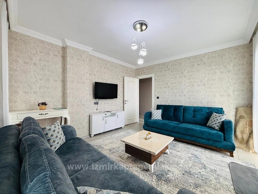 Komplett Möblierte 3+1-Villa Mit Pool Zum Verkauf In Cumhuriyet Mahallesi, Seferihisar, İzmir.