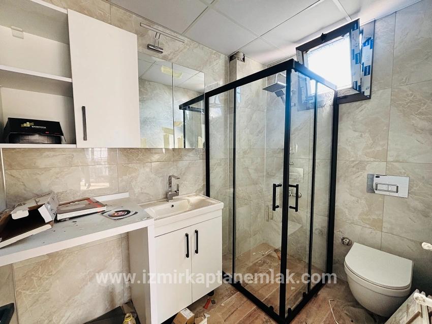 2+1-Zimmer Sommerhaus Zu verkaufen in Payamlı Bz. Seferihisar Doğanbey - 85 m²