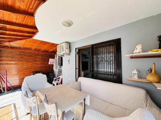 2+1 Erdgeschosswohnung Mit Glasbalkon In Zentraler Lage In Bengiler, Seferihisar, Izmir