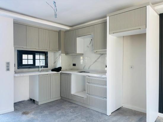 3+1 Freistehende Villa Mit Pool Zum Verkauf Im Stadtteil Cumhuriyet, Seferihisar, Izmir