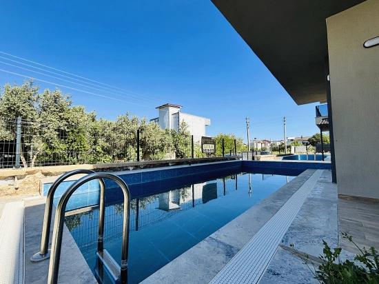 3+1 Freistehende Villa Mit Pool Zum Verkauf Im Stadtteil Cumhuriyet, Seferihisar, Izmir