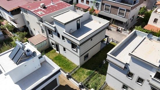 Doppelhaushälfte Zum Verkauf Im Stadtteil Payamlı, Seferihisar, İzmir, 350 M Vom Meer Entfernt, 3+1-zimmer-aufteilung.