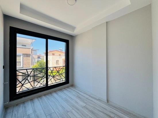 Doppelhaushälfte Zum Verkauf Im Stadtteil Payamlı, Seferihisar, İzmir, 350 M Vom Meer Entfernt, 3+1-zimmer-aufteilung.