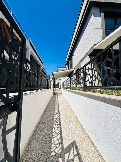 2+1 Doppelhaushälfte Zum Verkauf Im Stadtteil Payamlı, Seferihisar, İzmir