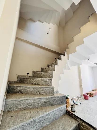 In İzmir Seferihisar Cumhuriyet Mahallesi Gibt Es Eine 5+1 Satılık Müstakil Villa Zu Kaufen. Übersetzung: In Izmir Seferihisar Cumhuriyet Viertel Gibt Es Eine 5+1 Zu Verkaufende Separate Villa. Korrektur: In Izmir Seferihisar Cumhuriyet Stadtteil Gibt Es Eine 5+1 Zu Verkaufende Separate Villa. Letzte Korrektur: In Izmir Seferihisar Cumhuriyet Stadtteil Befindet Sich Eine 5+1 Satılık Müstakil Villa Zum Verkauf, Dies Wird Zu: In Izmir Seferihisar Cumhuriyet Stadtteil Befindet Sich Eine 5+1 Separate Villa Zum Verkauf. Die Endgültige Antwort Lautet: In Izmir Seferihisar Cumhuriyet Stadtteil Befindet Sich Eine 5+1 Separate Villa Zum Verkauf.