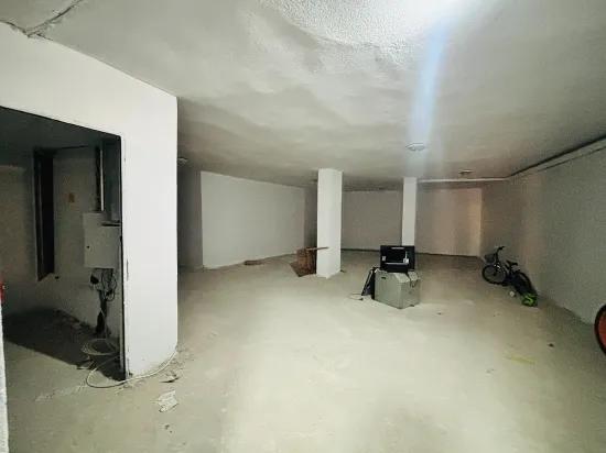 İzmir Seferihisar Hıdırlık Mahallesi In 2+1 Mit Parkplatz Im 1. Stock Zu Vermietende Wohnung