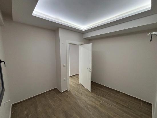 1+1 Wohnung In Toller Lage In Camikebir, Seferihisar, Izmir
