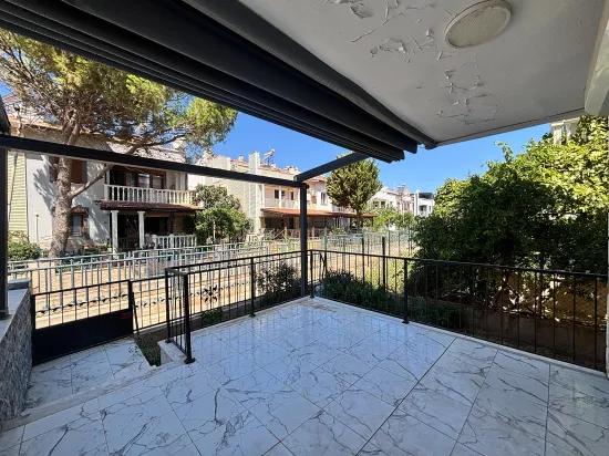 İzmir Seferihisar Bengiler Mahallesi’nde große gartenbesitzende dem Meer 20m 3+1 mietbare Villa