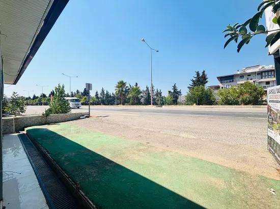 İzmir Seferihisar Bengiler Stadtviertel In der Straße zu vermietende Geschäftslokal