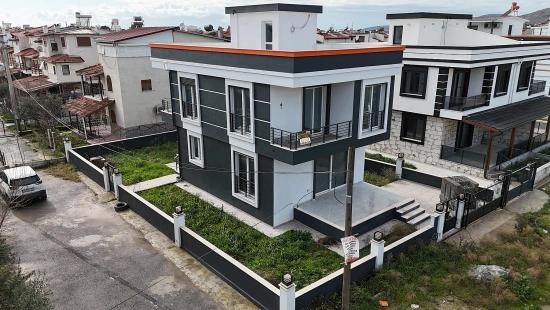 300 M² Große, Freistehende, Brandneue 3+1-Villa Zum Verkauf In İzmir Seferihisar Doğanbey