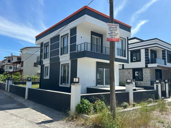 300 M² Große, Freistehende, Brandneue 3+1-Villa Zum Verkauf In İzmir Seferihisar Doğanbey
