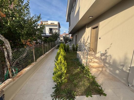 Brandneue 2+1-Villa Zum Verkauf In Wunderschöner Lage In Seferihisar Doğanbey Payamlı