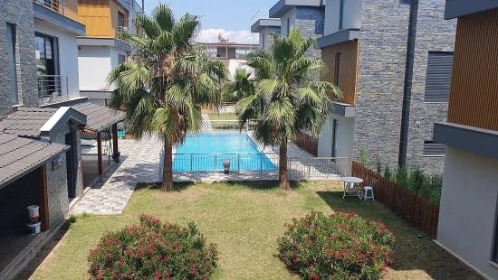 3+1 Villa Mit Pool Und Garten Am Meer In Seferihisar Payamlı Zu Verkaufen
