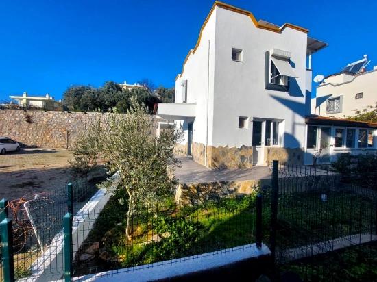 3+1 Sommerhaus Zum Verkauf In İzmir Seferihisar Doğanbey