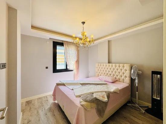 İzmir Seferihisar Im Viertel Cumhuriyet Innerhalb einer Wohnanlage mit Pool 3+1 Sommerhaus zum Verkauf