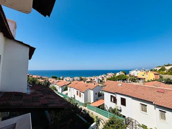İzmir Seferihisar Im Viertel Atatürk mit Meerblick 2+1 Villa zu verkaufen