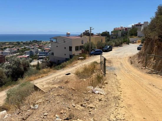 300 M2 Großes Grundstück Mit Meerblick Im Viertel İzmir Seferihisar Atatürk