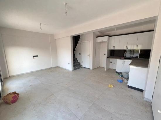 2+1 Villa Zum Verkauf In Seferihisar Payamlı Mit Garten, Bau- Und Nutzungsgenehmigung Nicht Erforderlich