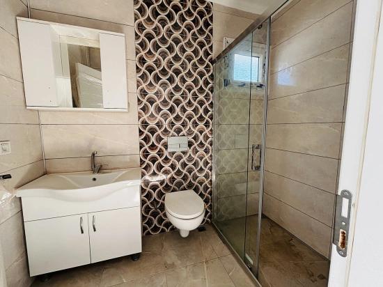 Neubau-villa (2+1 Schlafzimmer, Lizenziert) Mit Garten In Seferihisar Payamlı Zu Verkaufen