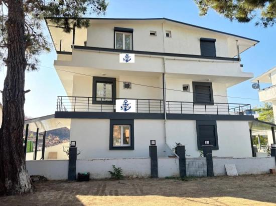 Neubau-Villa (2+1 Schlafzimmer, Lizenziert) Mit Garten In Seferihisar Payamlı Zu Verkaufen
