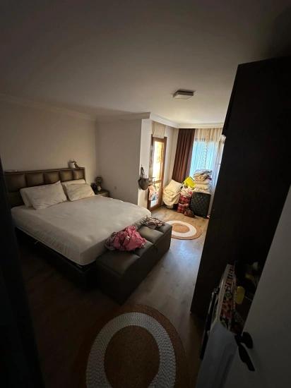 2+1-zimmer-wohnung Zum Verkauf In Seferihisar Ürkmez, 300 M Vom Strand Entfernt, Mit Garten