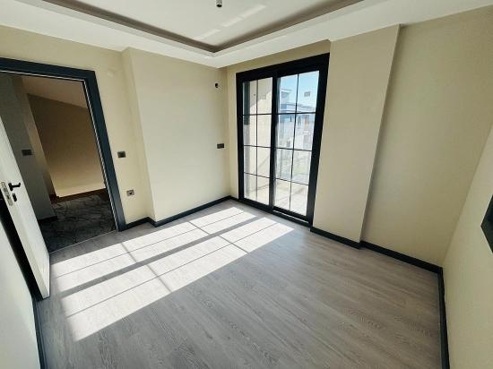 Große 3+1-zimmer-villa (300 M² Bruttofläche) Mit Separatem Pool In Doğanbey Zu Verkaufen