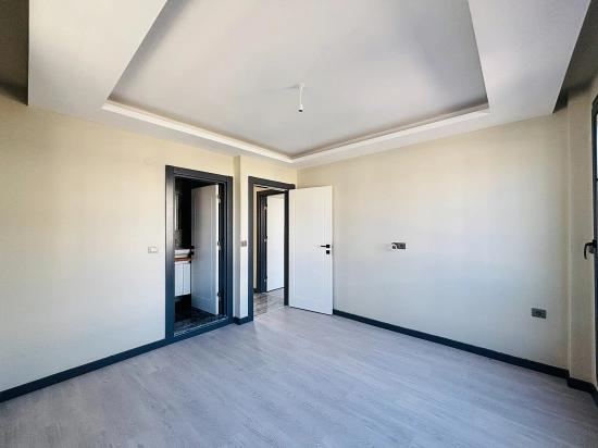 Große 3+1-zimmer-villa (300 M² Bruttofläche) Mit Separatem Pool In Doğanbey Zu Verkaufen