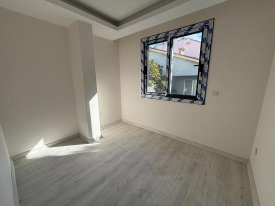 2+1 Mittelgeschosswohnung In Camikebir, Seferihisar, Izmir