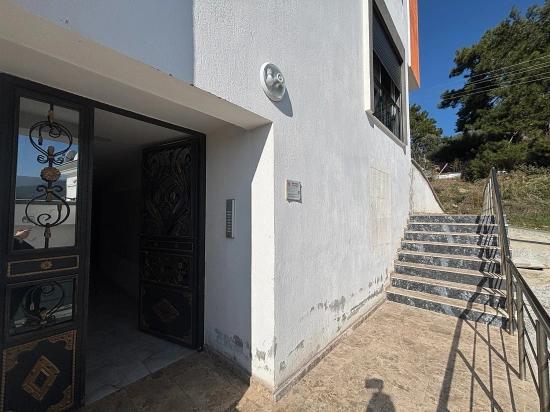 2+1 Wohnung Zum Verkauf In Izmir Menderes Fevzi Çakmak