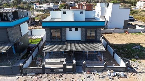 2+1 Triplex Sommervilla In İzmir Seferihisar Cumhuriyet
