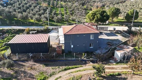 Gelegenheit Zum Wohnen Im Stadtteil Kavakdere, Seferihisar, Izmir!!!