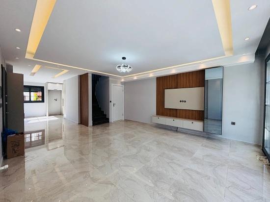 Ultra-luxus-sommerhaus Mit 3+1 Schlafzimmern Und Smart-home-system, 50 M Vom Meer Entfernt In Ürkmez, Seferihisar, İzmir