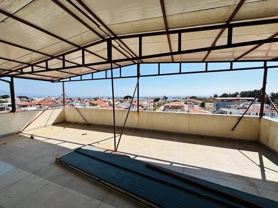 Renovierte 1+1-wohnung Zum Verkauf In Der Deniz-straße Im Bezirk Seferihisar Payamlı In Izmir