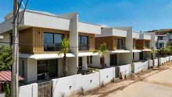 3+1-Zimmer Sommerhaus Zu verkaufen in Mersin Alanı Bz. Seferihisar Ürkmez - 144 m²