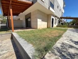 3+1 Villa Zum Verkauf In Menderes Özdere, 500 Meter Vom Strand Entfernt, Mit Parkplatz Und Großem Garten