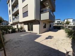 2+1 Erdgeschosswohnung Mit Großem Garten In Seferihisar Çolakibrahim, Izmir