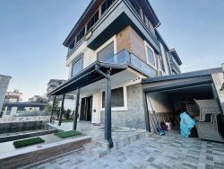 Gelegenheit! Möblierte 4+2-Zimmer-Villa Mit Meerblick Und Pool