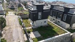 3+1-Zimmer Einfamilienhaus Zu Verkaufen in Tepecik Bz. Seferihisar - 150 m²
