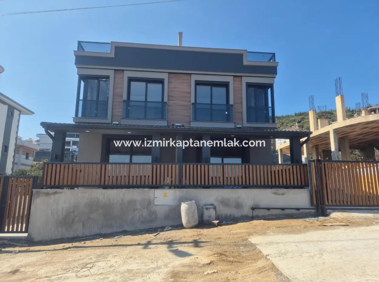 Doğanbeyde Meerblick Brandneue Villa Mit Parkplatz 2 1 Villa Zum Verkauf